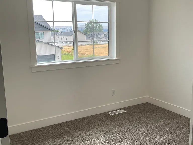 4606 Kapono Ct — Photo 15