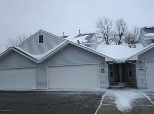 22718 Dunvilla Dr, Pelican Rapids, MN 56572