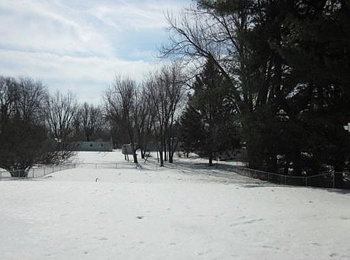 2nd image of 15 Edgewood Ave