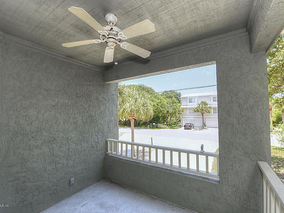 4th image of 3053 1st Ave #B