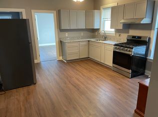 227 Spruce St APT 1, Manchester, NH 03103