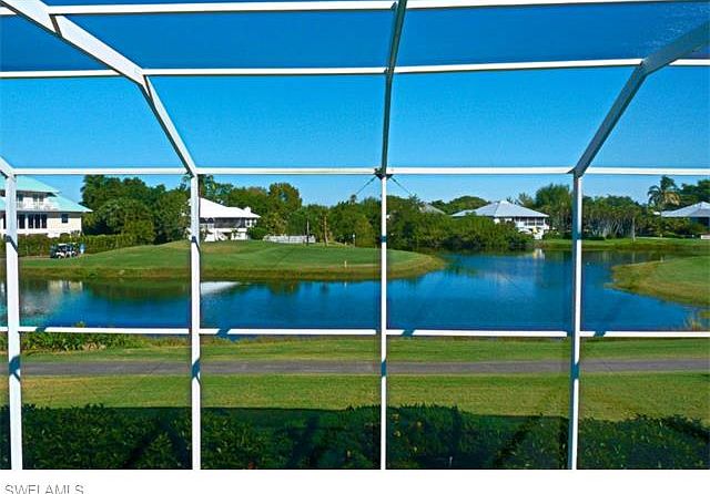1st image of 9012 Mockingbird Dr