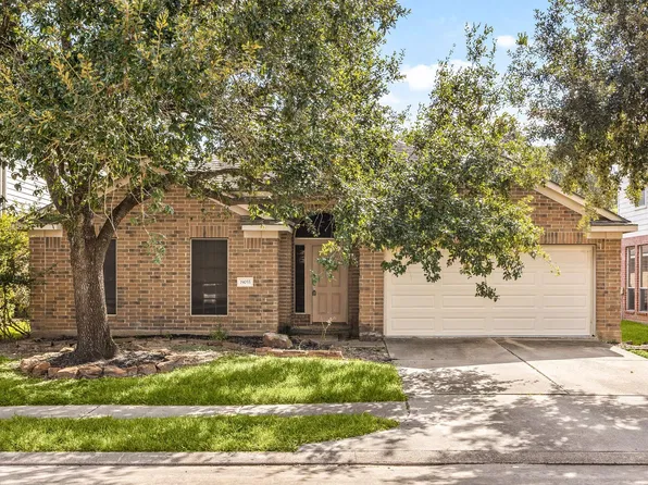 19055 Village Maple Ct, Houston, TX 77084