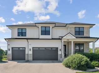 456 Woodland Chase Ln, Vernon Hills, IL 60061