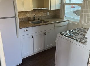 870 3rd St APT 1, Santa Rosa, CA 95404