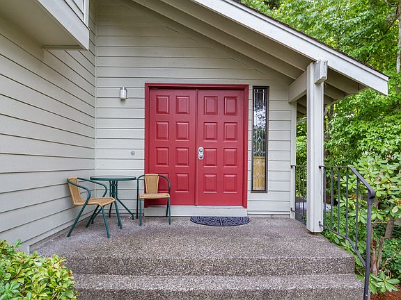 2nd image of 16134 SE 33rd Cir #104