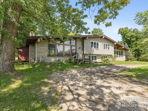 6240 S M 66 Hwy, Nashville, MI 49073
