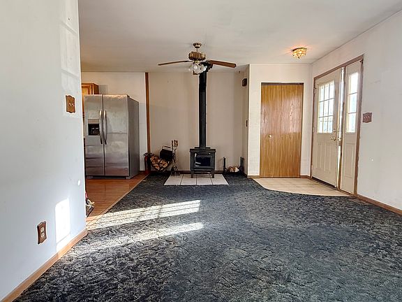 2nd image of 85 Hilldale Rd