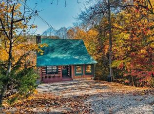 4093 Hickory Hollow Way, Sevierville, TN 37862