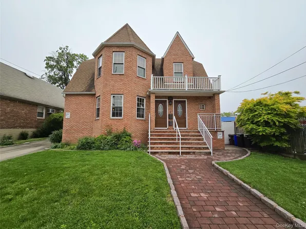 35-35 155 Street, Flushing, NY 11354