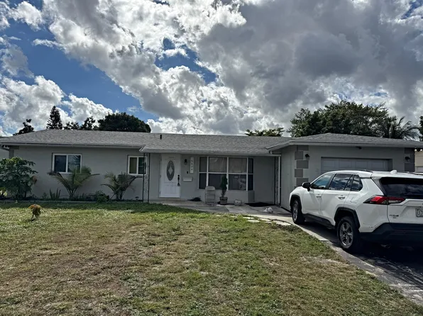 6604 Boulevard Of Champions, North Lauderdale, FL 33068