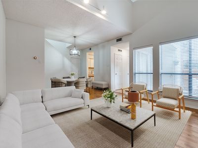 8404 Forest Ln #405, Dallas, TX, 75243
