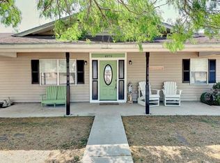 4979 Bluebird St, Robstown, TX 78380