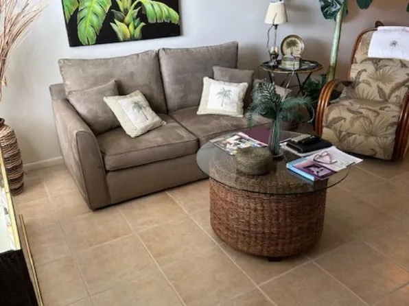 550 NW 78th Avenue #204, Margate, FL 33063