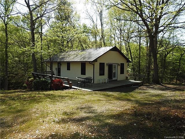 1st image of 203 Tamarind Dr #579
