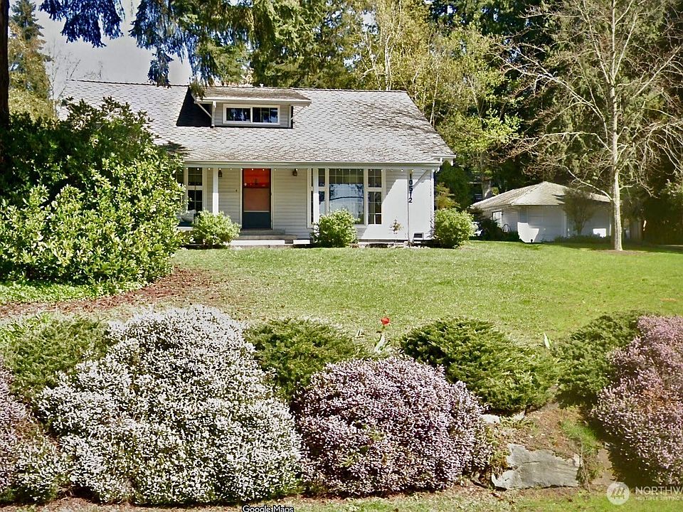 1st image of 10512 NE 187th Street