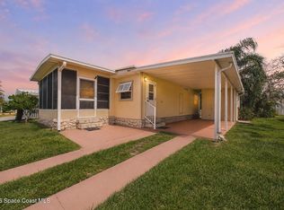 1020 Royal Palm Dr, Barefoot Bay, FL 32976