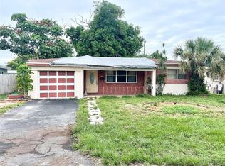 7767 Granada Blvd, Hollywood, FL 33023