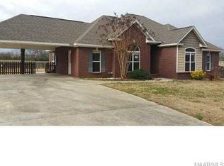 775 Blackberry Rd, Deatsville, AL 36022