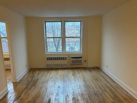 4th image of 3901 Nostrand Ave #3