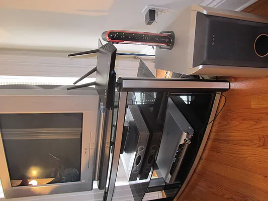 Rented by Picture Realty Inc. | media 16