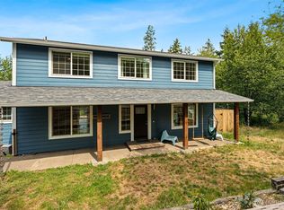 210 E Mossflower Ln, Grapeview, WA 98546