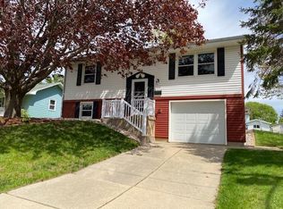 1022 7th Ave, Monroe, WI 53566