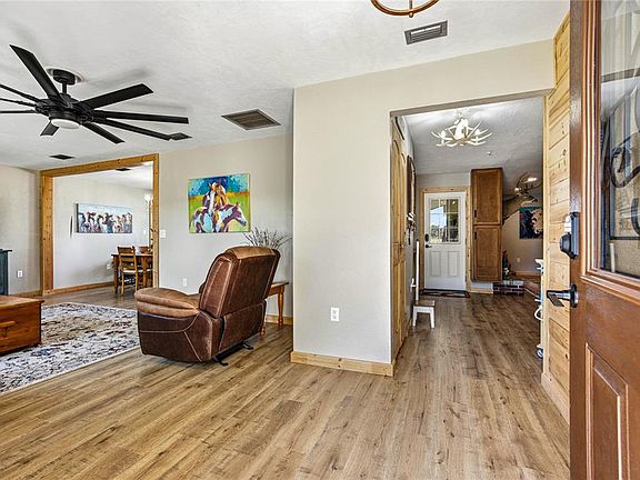 5th image of 3019 SE 90th Ave