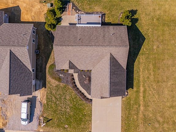 5th image of 67710 Community Dr