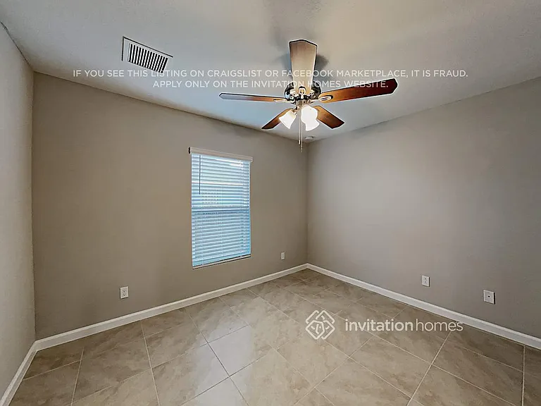 150 SW Milburn Cir — Photo 9