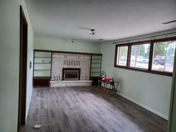 911 Gladis Dr, Missoula, MT 59804