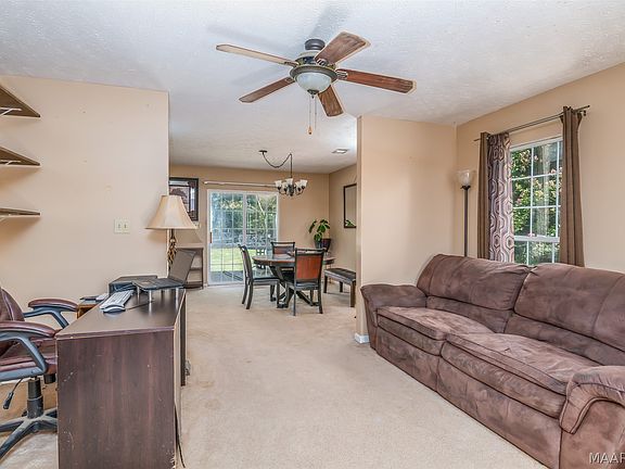 4th image of 9513 Hobbie Rd