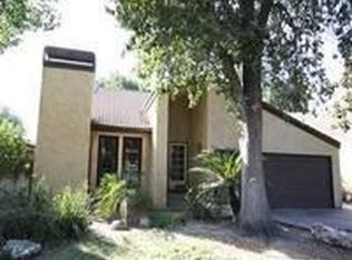 1909 S Royal Oaks Dr, Visalia, CA 93277