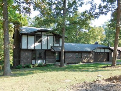 3905 Rustic Ln, Jefferson City, MO, 65109