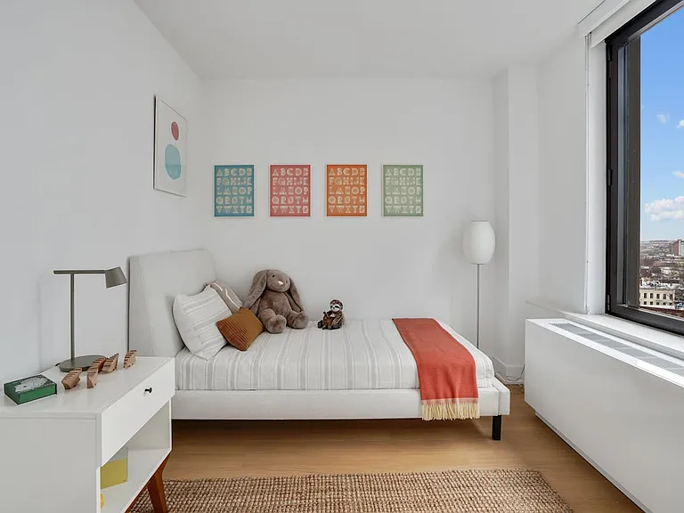 662 Pacific St #17M — Photo 8