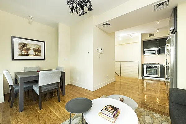 Sold by Nest Seekers International | media 4