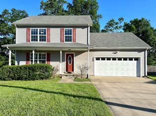 1524 Reasons Dr, Clarksville, TN 37042