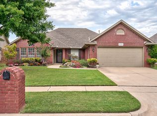 4208 W Detroit St, Broken Arrow, OK 74012