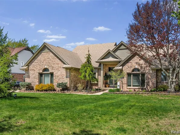 45400 William Ct, Canton, MI 48188