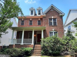 2877 Star Opal Dr, Fairfax, VA 22031