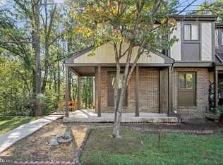 5879 Jacksons Oak Ct, Burke, VA 22015