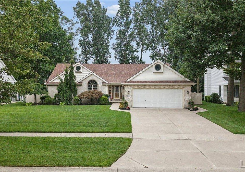 1st image of 2239 Stirrup Dr