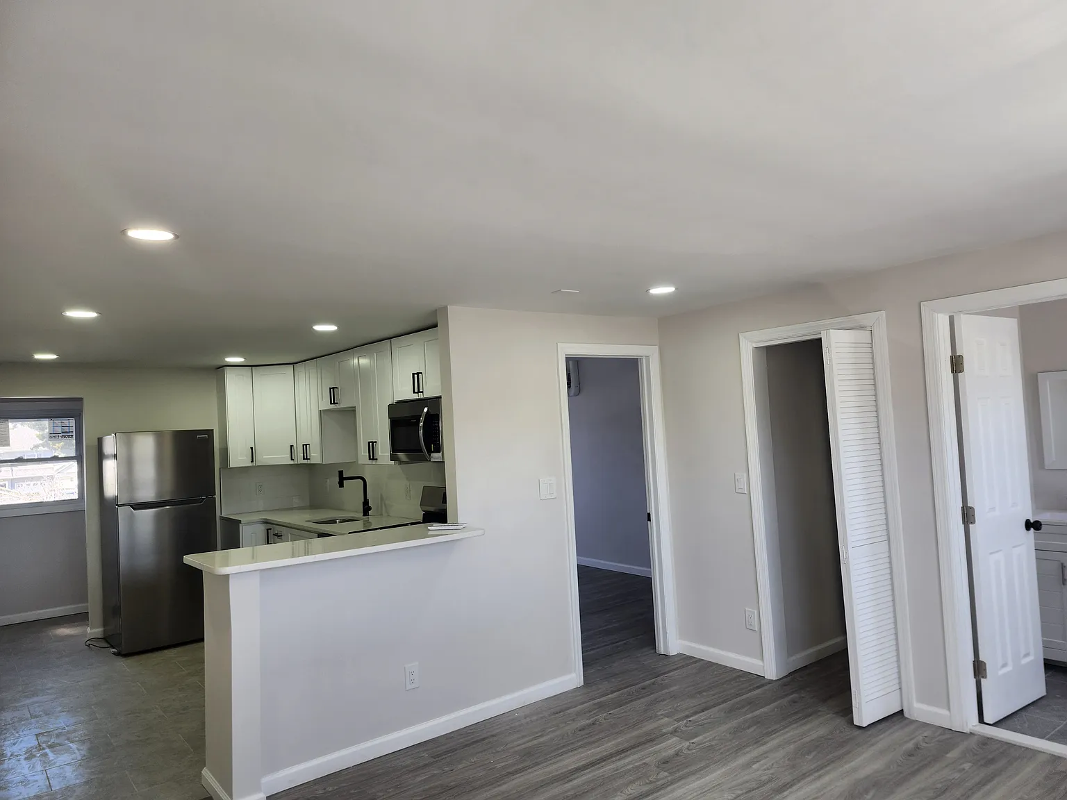 1 bed, $2,050 — Photo 4