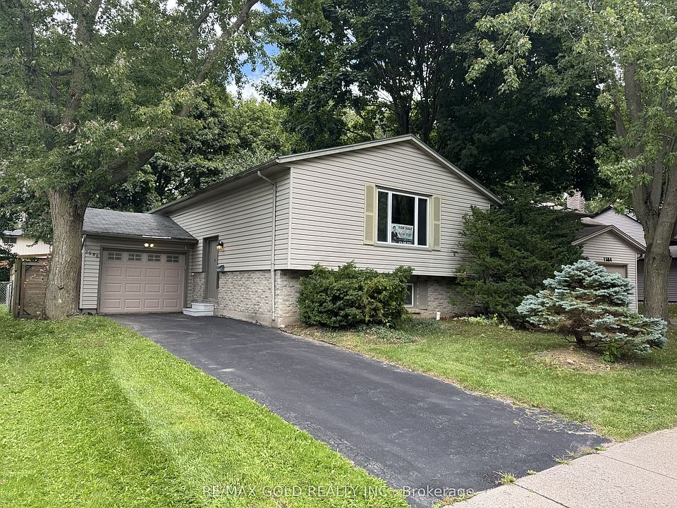 1st image of 1588 Aldersbrook Rd