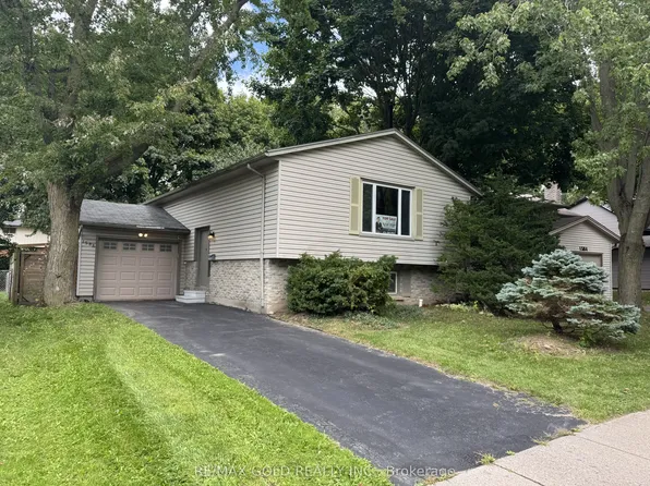1588 Aldersbrook Rd, London, ON N6G 2Z3