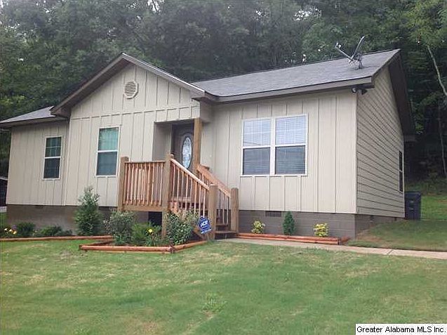 1st image of 3111 9th Ave N