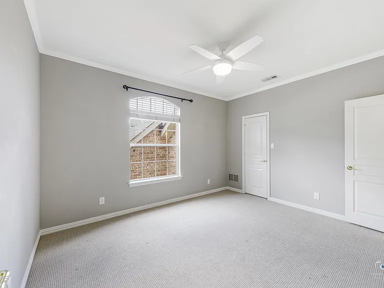 5619 Travis Dr — Photo 24