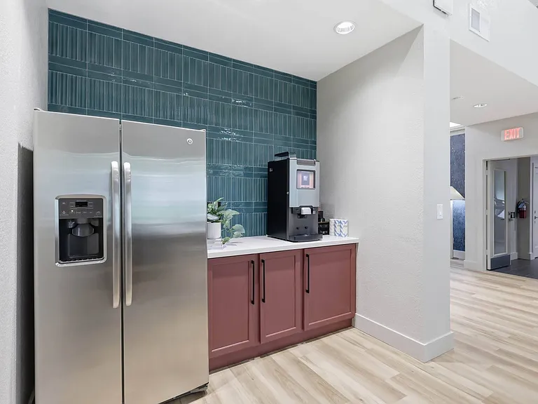 Aventura Cimarron — Photo 24