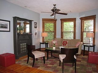 2nd image of 182 Huron Ave #2