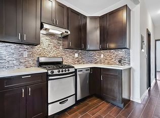 109 Jewel St APT 2L, Brooklyn, NY 11222